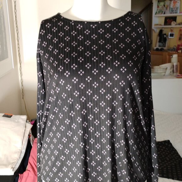 Flora Nikrooz 2 Piece Pajama/Lounging Set Size xl Chic Pjs - Picture 5 of 8